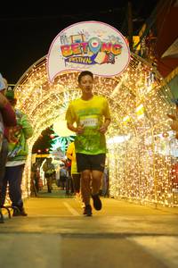 BIB: 30177
                            <button type="button" onclick="openModal(21832092)" class="btn btn-primary btn-sm float-right btn-popup" data-toggle="modal" data-target=".modal-high-quality">
                        <i class="fas fa-shopping-cart"></i> Add to Cart
                    </button>
                                            <button type="button" onclick="isThisMe(21832092, true)" class="btn btn-success btn-sm float-right btn-popup btn-isme hidden" data-toggle="tooltip" data-placement="bottom" title="นี่คือรูปของคุณใช่ไหม คลิกที่นี่เพื่อเอาเข้าอัลบั้ม">
                        <i class="fas fa-plus"></i> Add to album
                    </button>
                    <button type="button" onclick="isThisMe(21832092, false)" class="btn btn-warning btn-sm float-right btn-popup btn-isnotme hidden">
                        <i class="fas fa-ban"></i> Remove from album
                    </button>